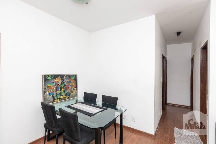 Apartamento à venda com 3 quartos, 80m² - Foto 4