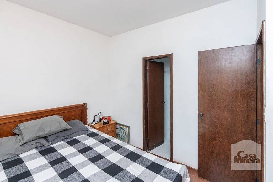 Apartamento à venda com 3 quartos, 80m² - Foto 12