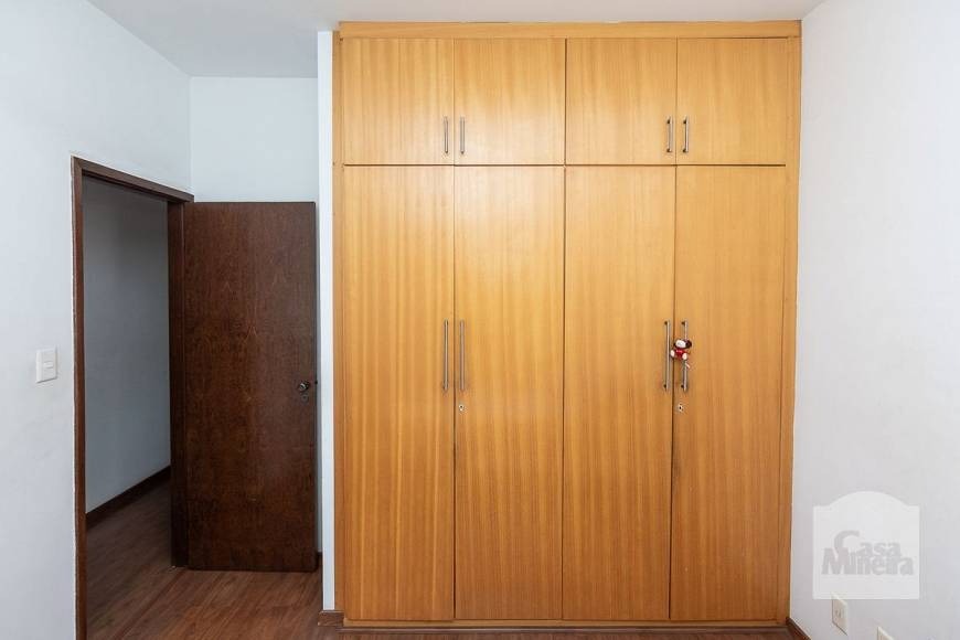 Apartamento à venda com 3 quartos, 80m² - Foto 20