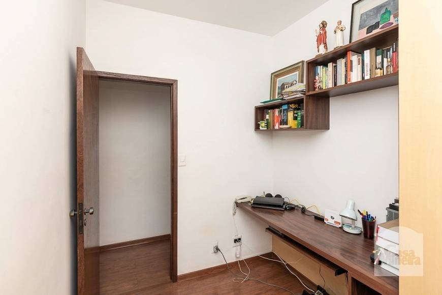 Apartamento à venda com 3 quartos, 80m² - Foto 24