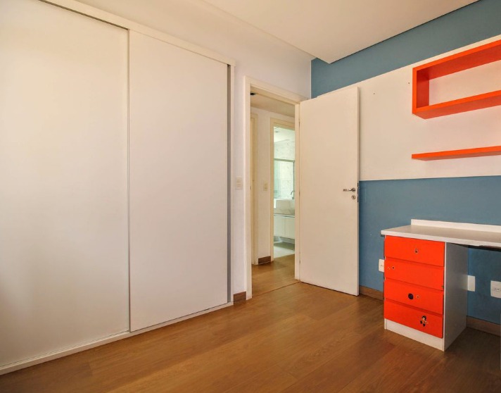 Apartamento à venda com 4 quartos, 223m² - Foto 11