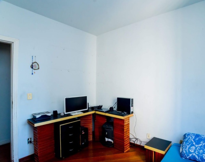 Apartamento à venda com 4 quartos, 140m² - Foto 7