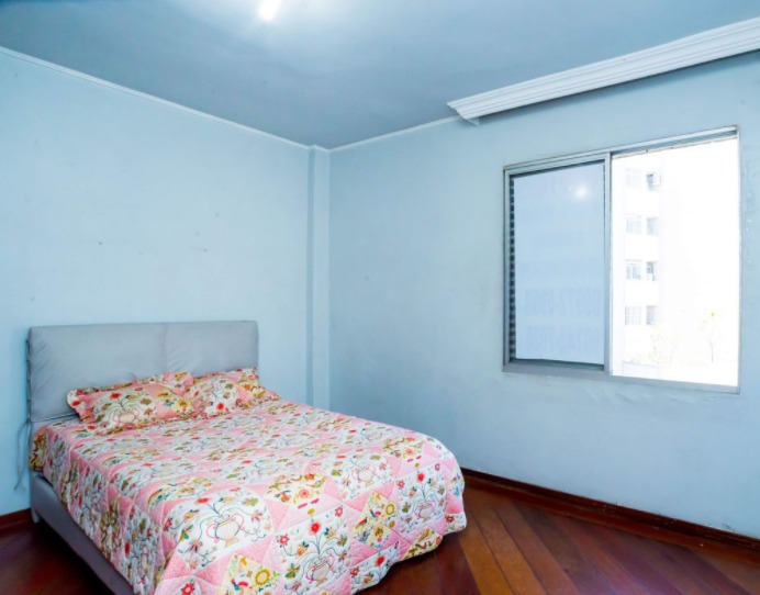 Apartamento à venda com 4 quartos, 140m² - Foto 10