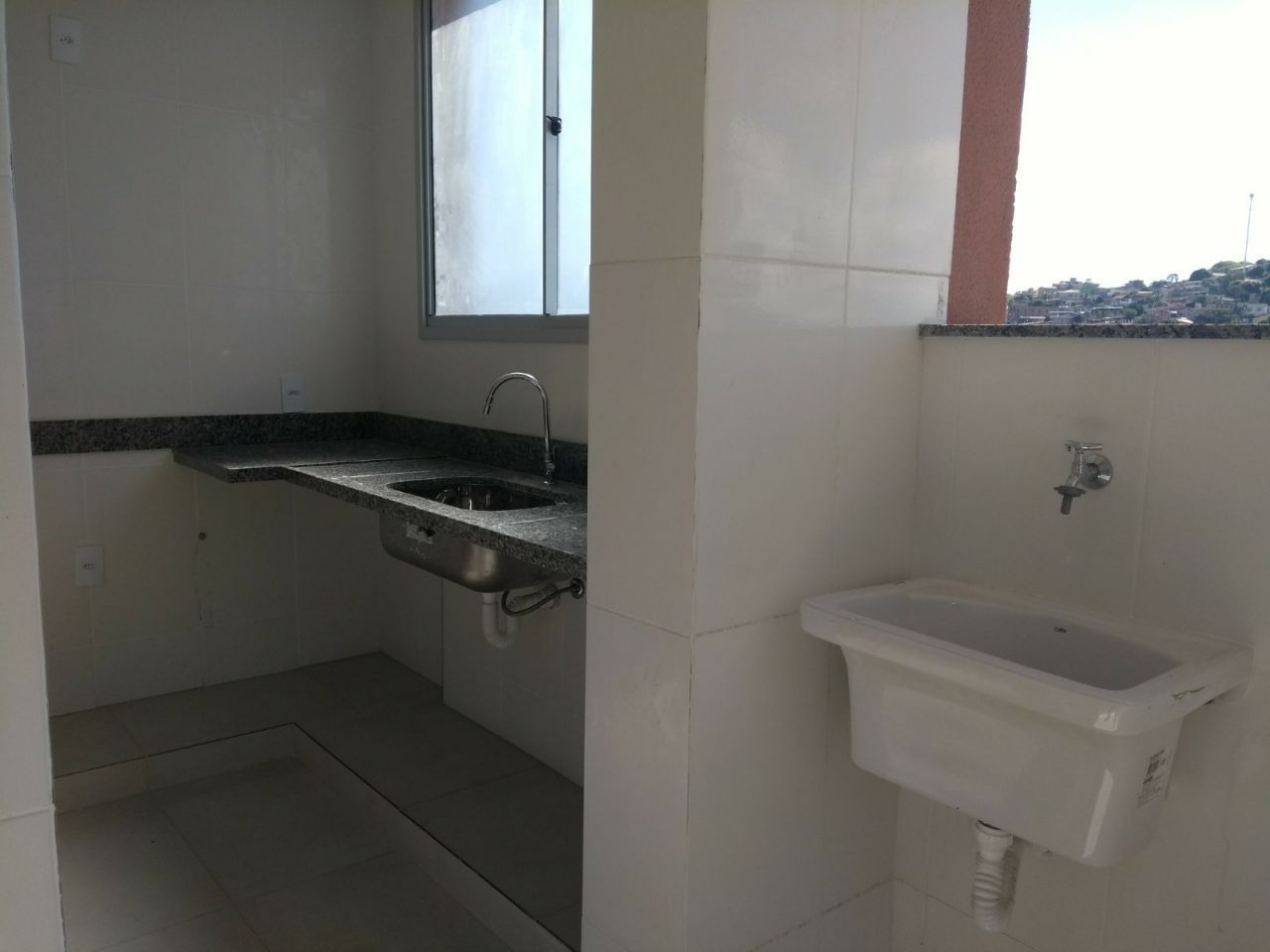 Apartamento à venda com 3 quartos, 115m² - Foto 4