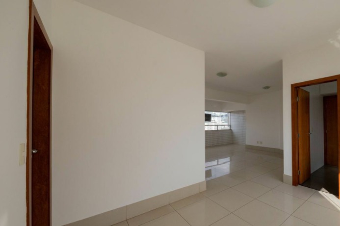 Apartamento à venda com 4 quartos, 115m² - Foto 3