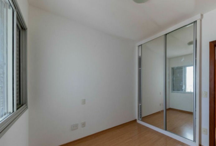 Apartamento à venda com 4 quartos, 115m² - Foto 12