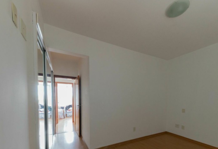 Apartamento à venda com 4 quartos, 115m² - Foto 18