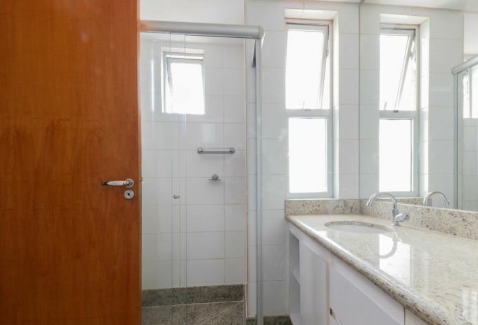 Apartamento à venda com 4 quartos, 115m² - Foto 25