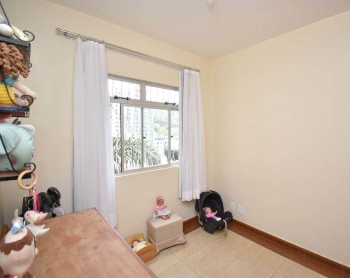 Apartamento à venda com 3 quartos, 90m² - Foto 9