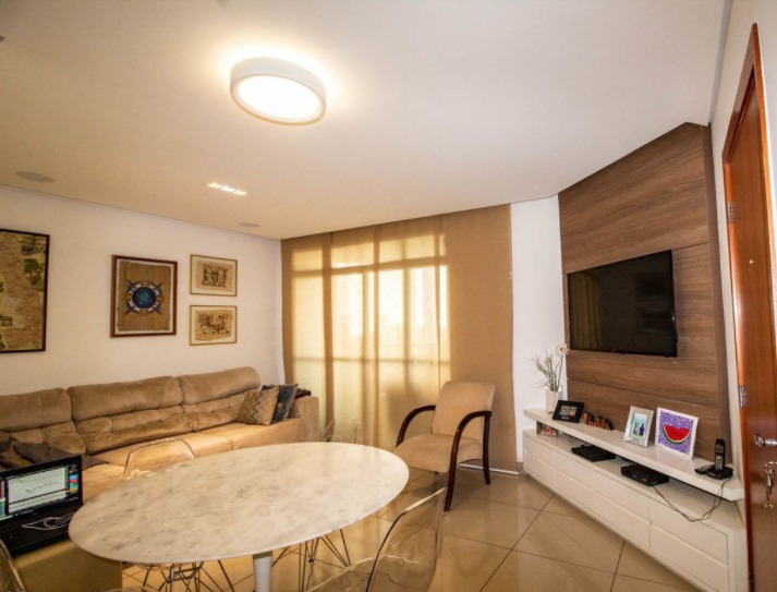 Apartamento à venda com 3 quartos, 88m² - Foto 2