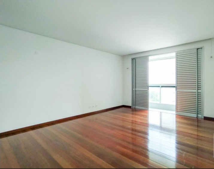 Apartamento à venda com 4 quartos, 176m² - Foto 9