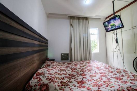 Apartamento à venda com 3 quartos, 91m² - Foto 4