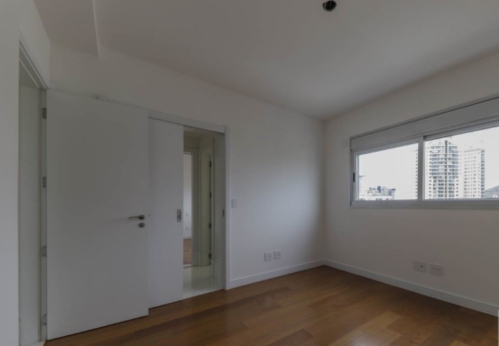 Apartamento à venda com 4 quartos, 260m² - Foto 7