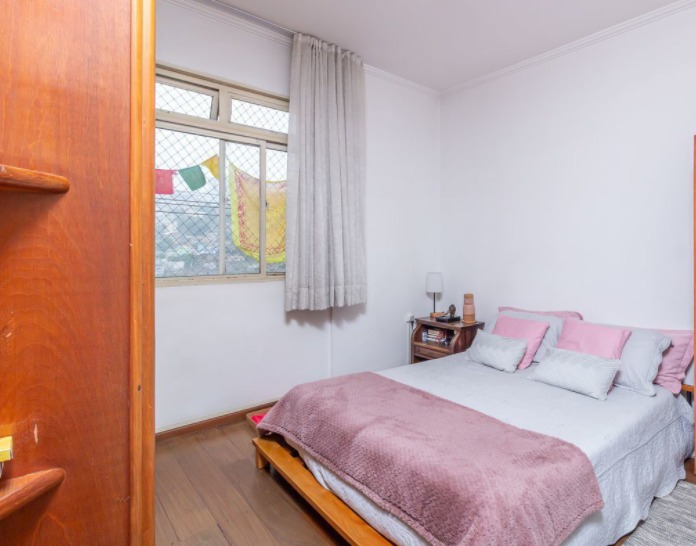 Apartamento à venda com 3 quartos, 80m² - Foto 4