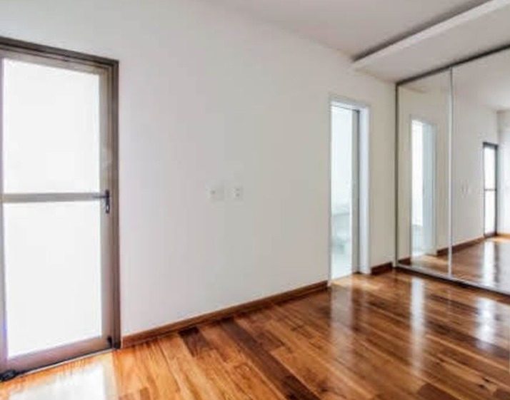 Apartamento à venda com 4 quartos, 161m² - Foto 8