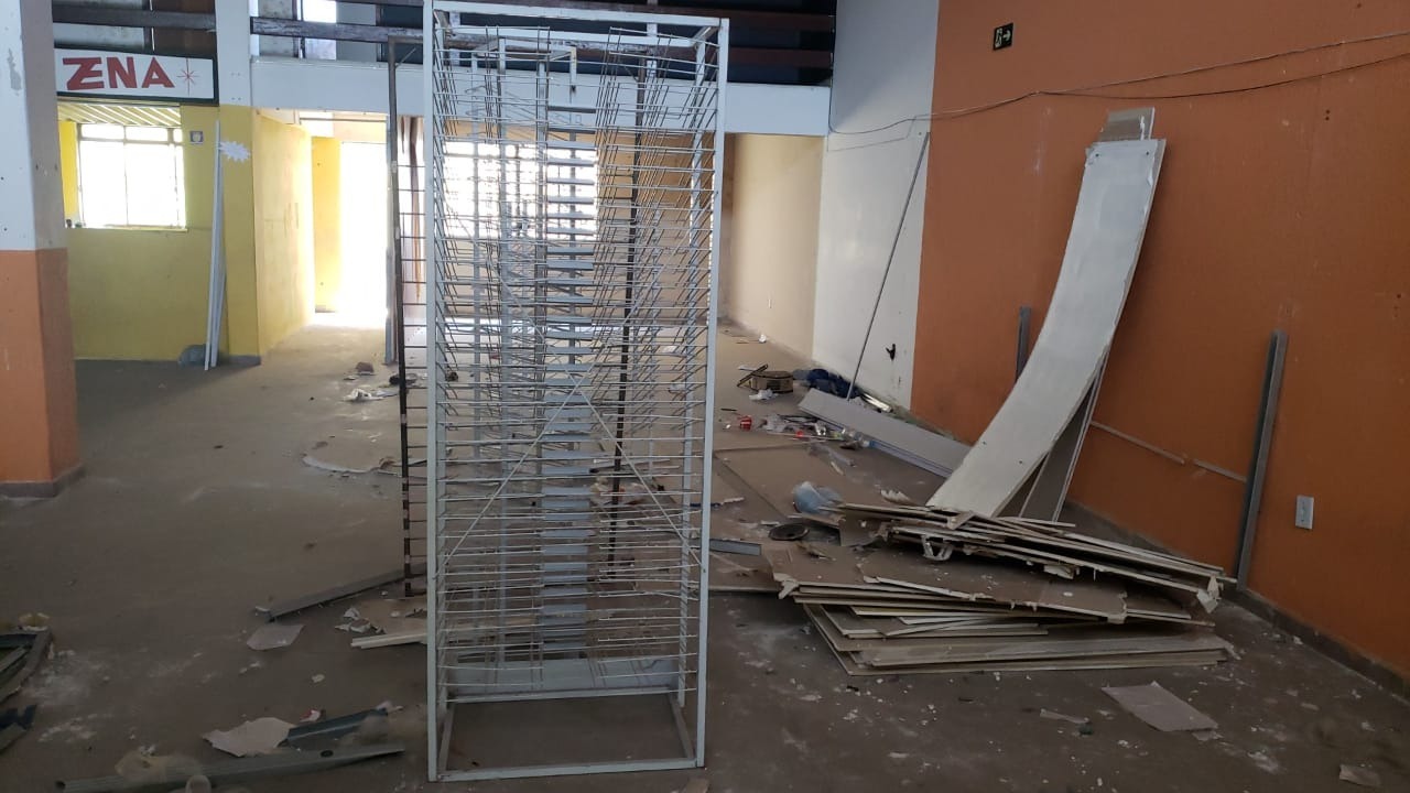 Prédio Inteiro à venda, 1500m² - Foto 22