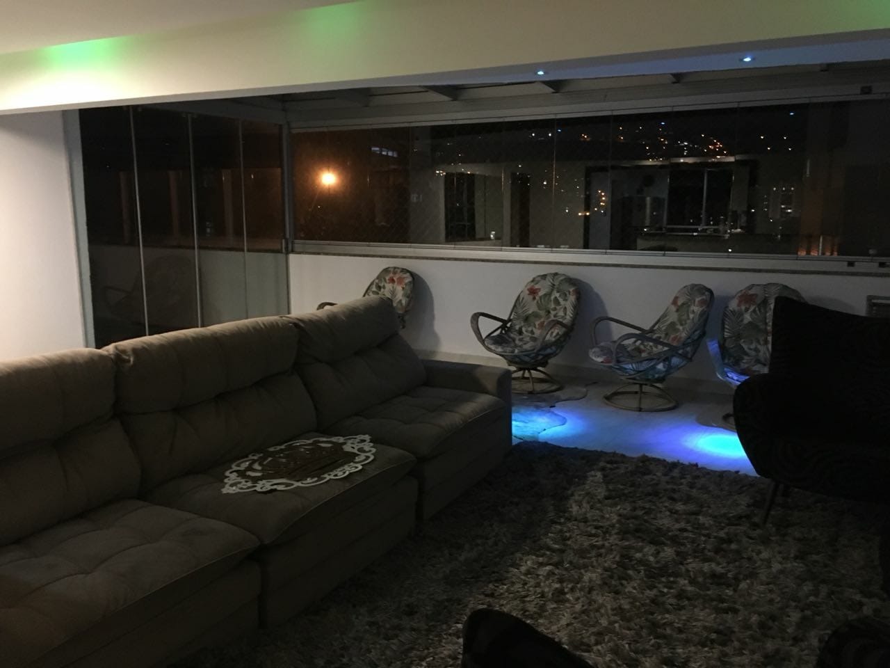 Apartamento à venda com 3 quartos, 210m² - Foto 7