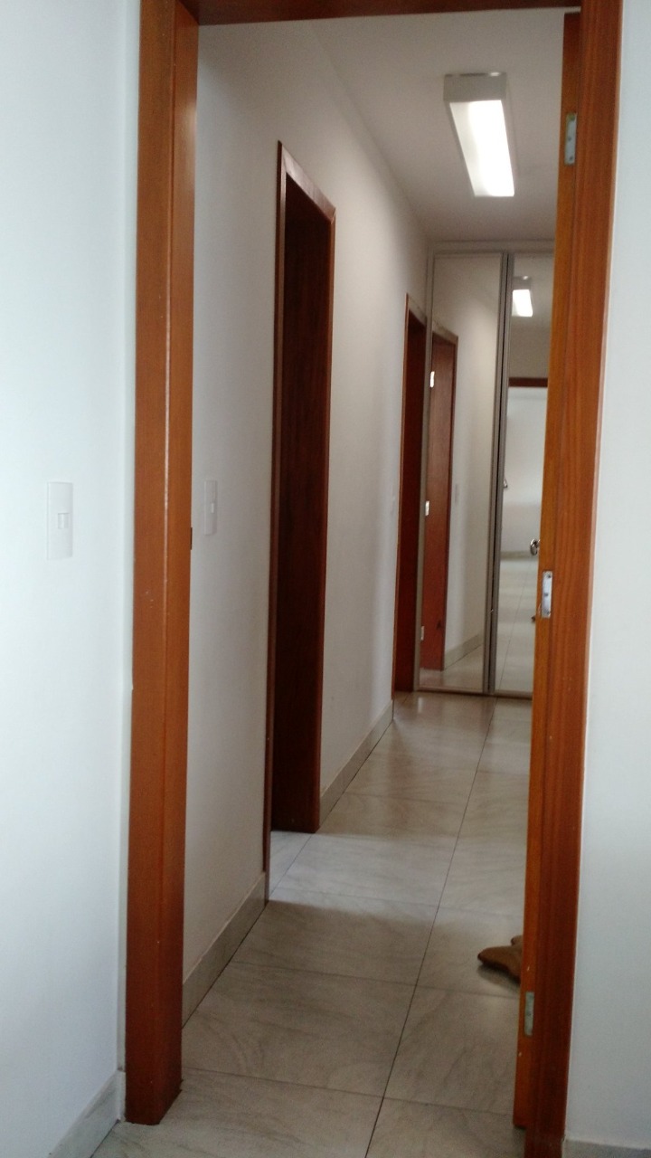 Apartamento à venda com 3 quartos, 210m² - Foto 18