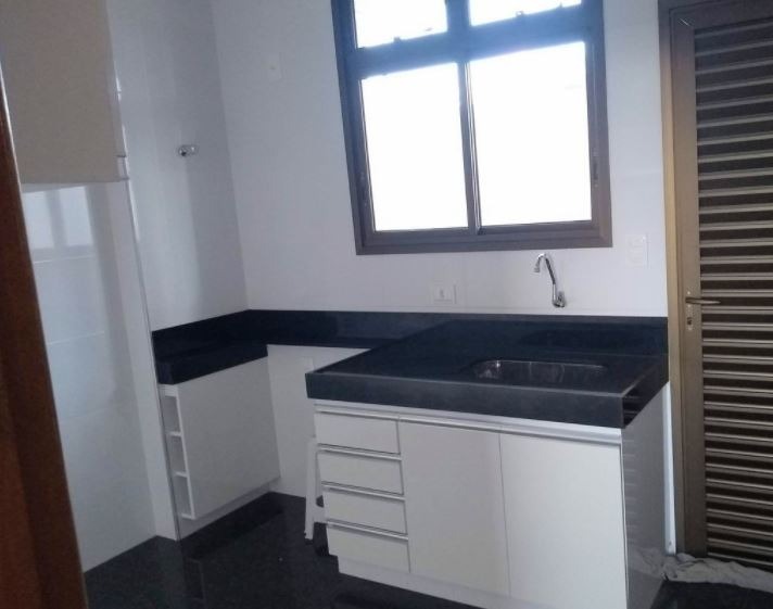 Apartamento à venda com 3 quartos, 93m² - Foto 9