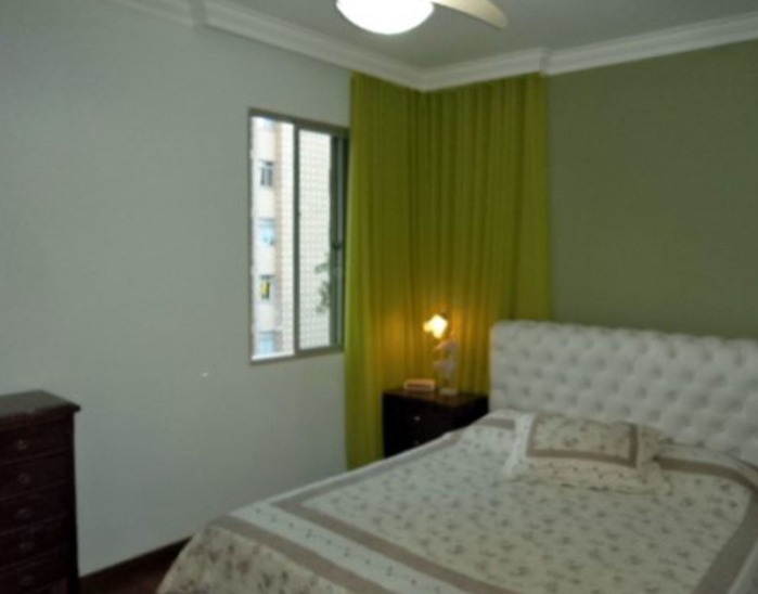 Apartamento à venda com 4 quartos, 140m² - Foto 9