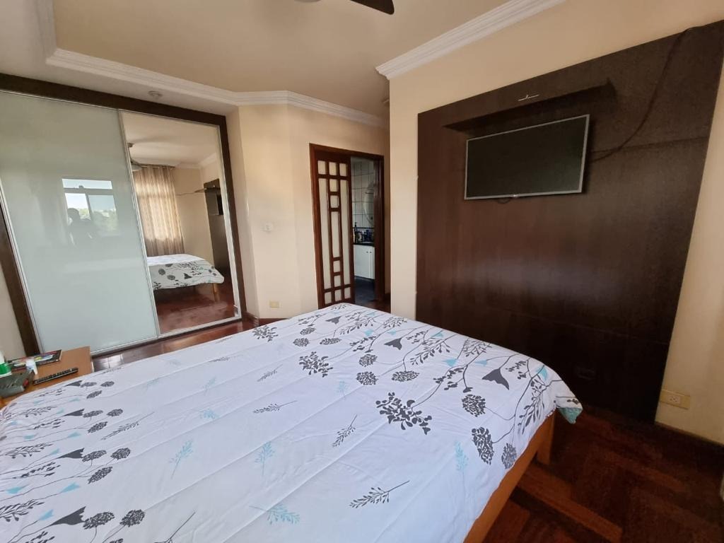 Apartamento à venda com 3 quartos, 120m² - Foto 17