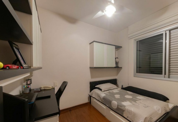 Apartamento à venda com 4 quartos, 181m² - Foto 22