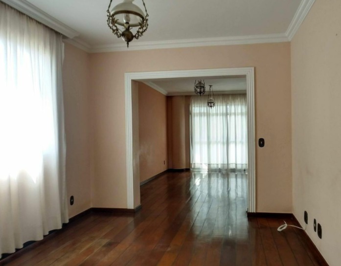 Apartamento à venda com 3 quartos, 110m² - Foto 1