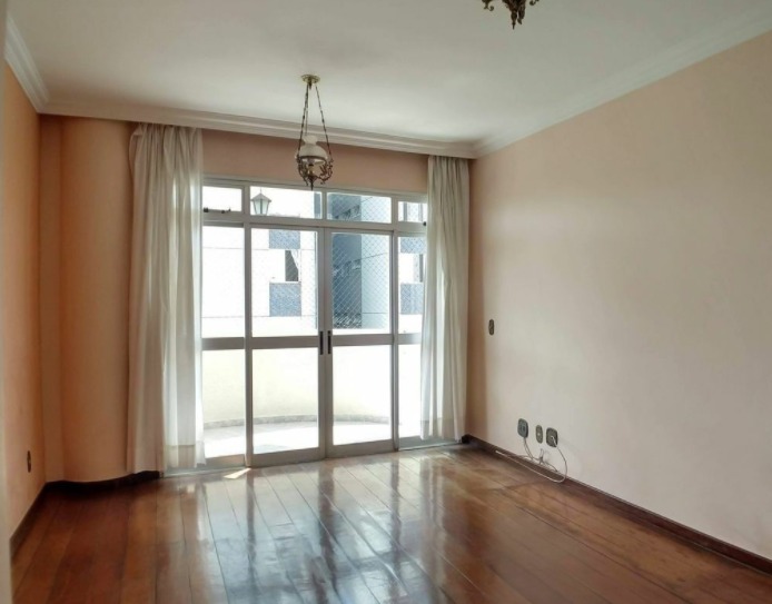 Apartamento à venda com 3 quartos, 110m² - Foto 5