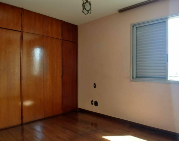 Apartamento à venda com 3 quartos, 110m² - Foto 13