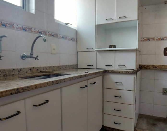 Apartamento à venda com 3 quartos, 110m² - Foto 18