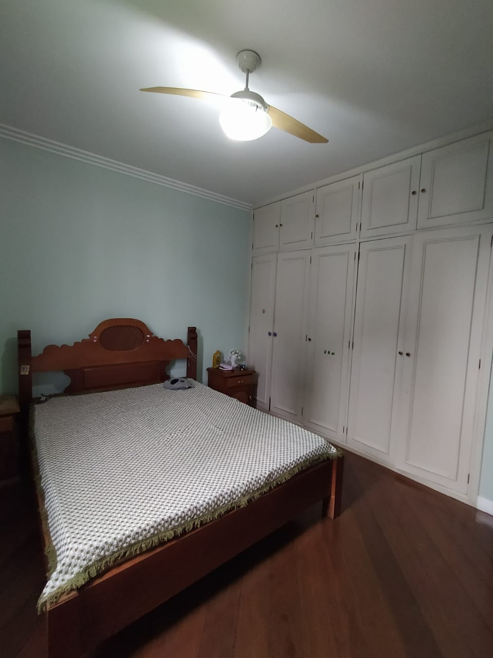 Apartamento à venda com 4 quartos, 196m² - Foto 13