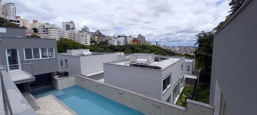 Casa de Condomínio à venda com 4 quartos, 235m² - Foto 17