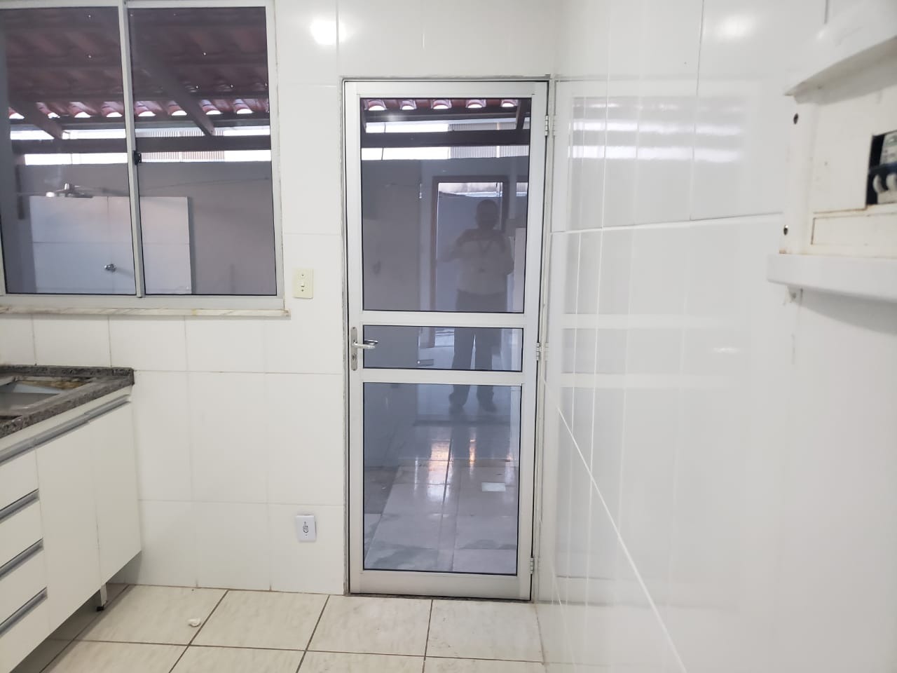 Apartamento à venda com 2 quartos, 18m² - Foto 25