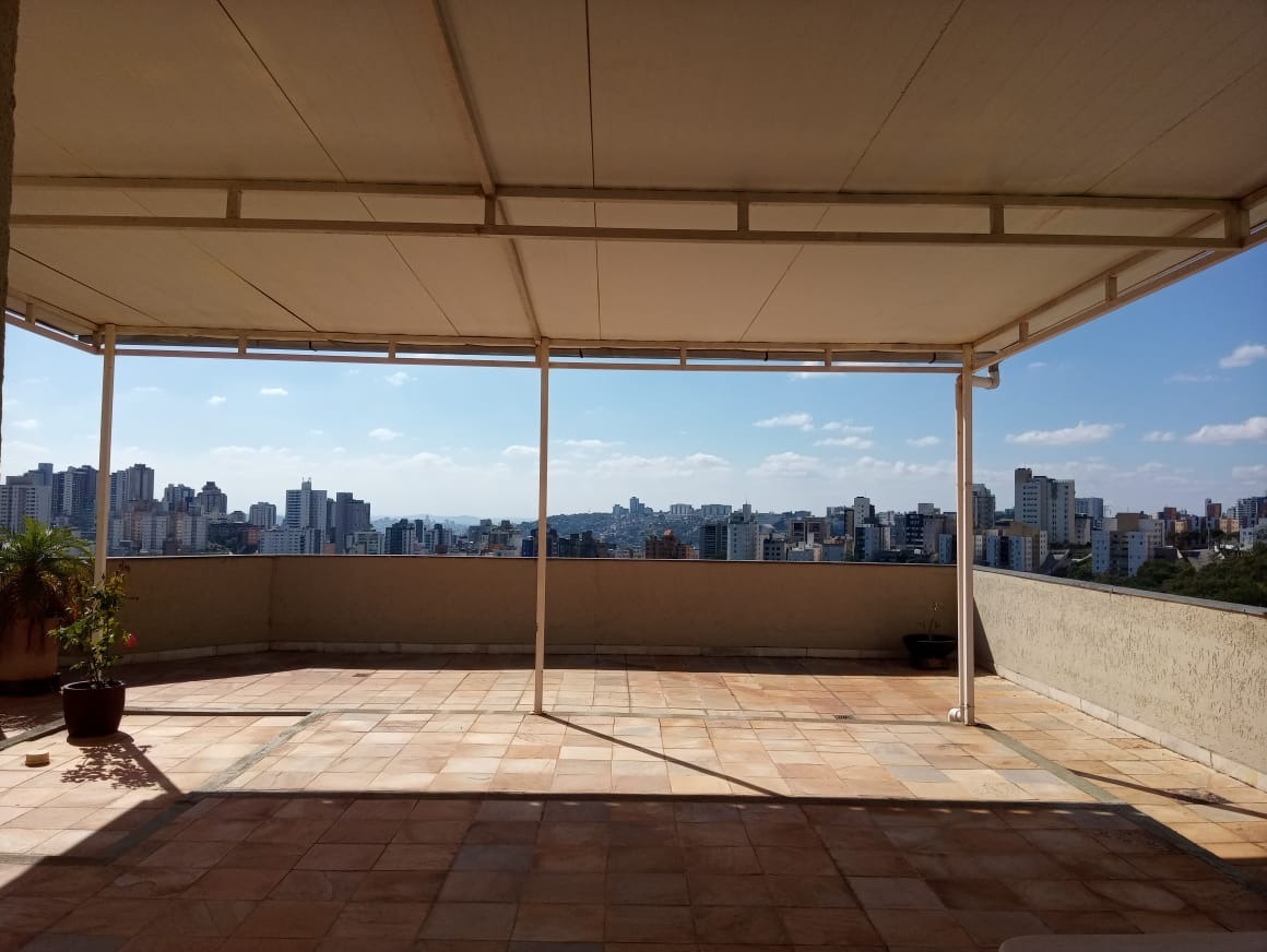 Cobertura à venda com 3 quartos, 220m² - Foto 2