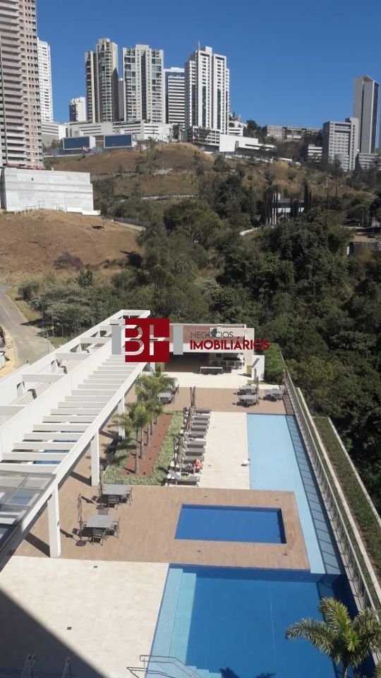 Apartamento à venda com 4 quartos, 163m² - Foto 12