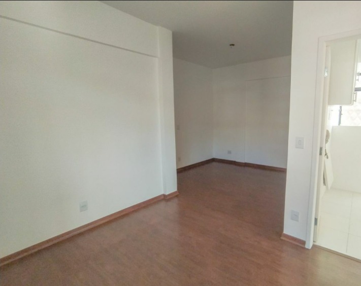 Apartamento à venda com 2 quartos, 55m² - Foto 4