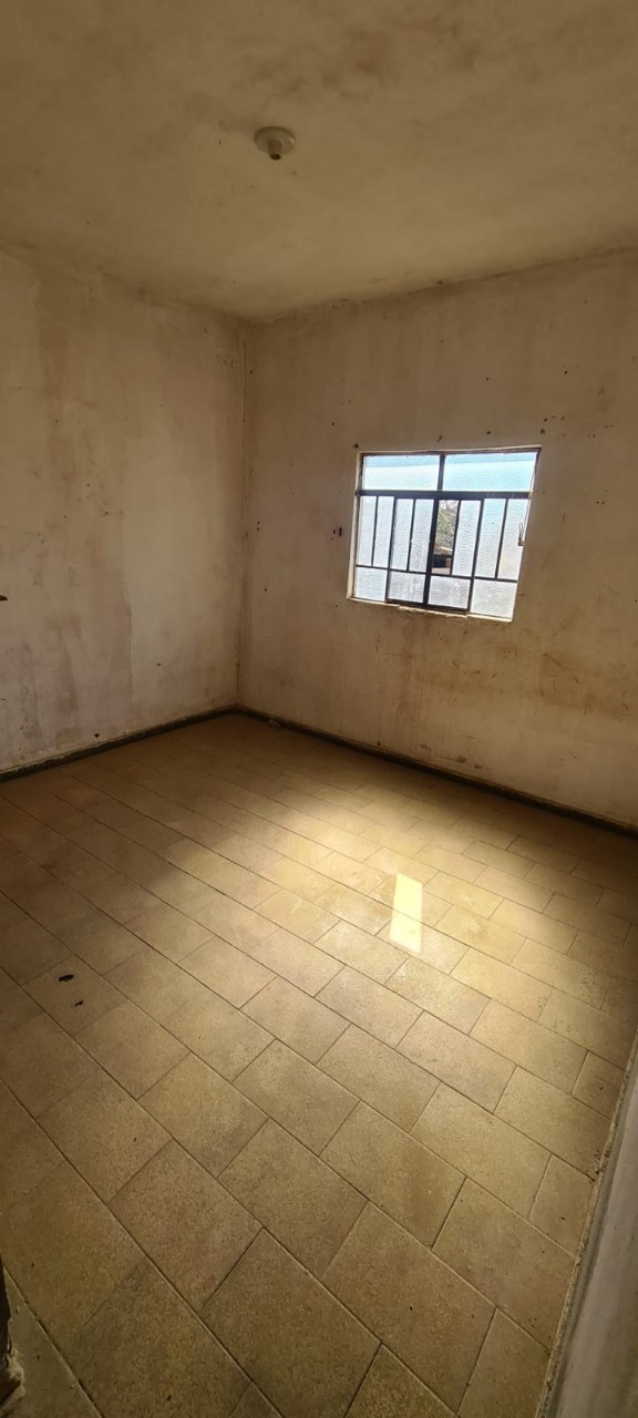 Casa à venda com 3 quartos, 150m² - Foto 5