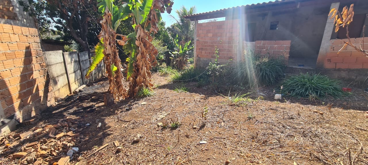 Casa à venda com 3 quartos, 150m² - Foto 19