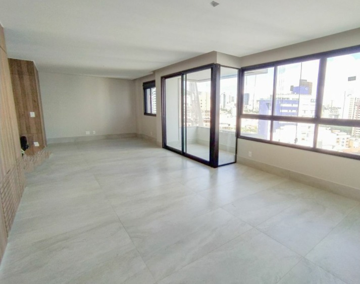 Apartamento à venda com 4 quartos, 16m² - Foto 4