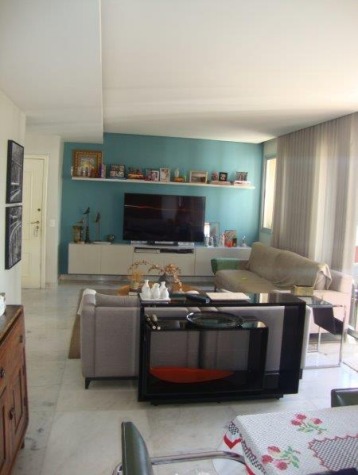 Apartamento à venda com 4 quartos, 148m² - Foto 2