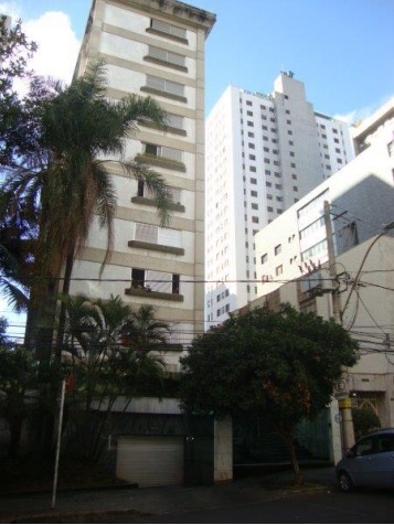 Apartamento à venda com 4 quartos, 163m² - Foto 2