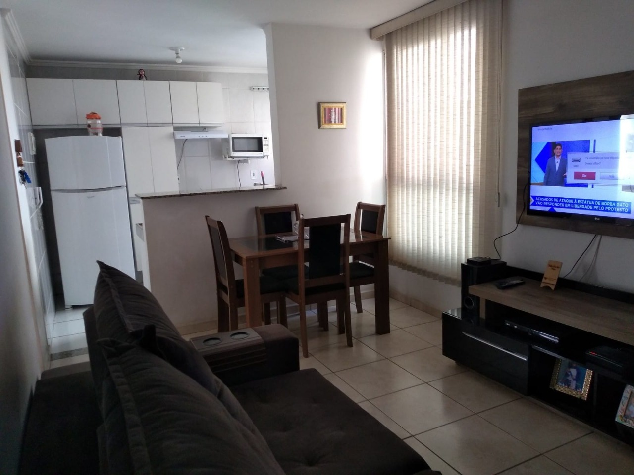 Apartamento à venda com 2 quartos, 55m² - Foto 2