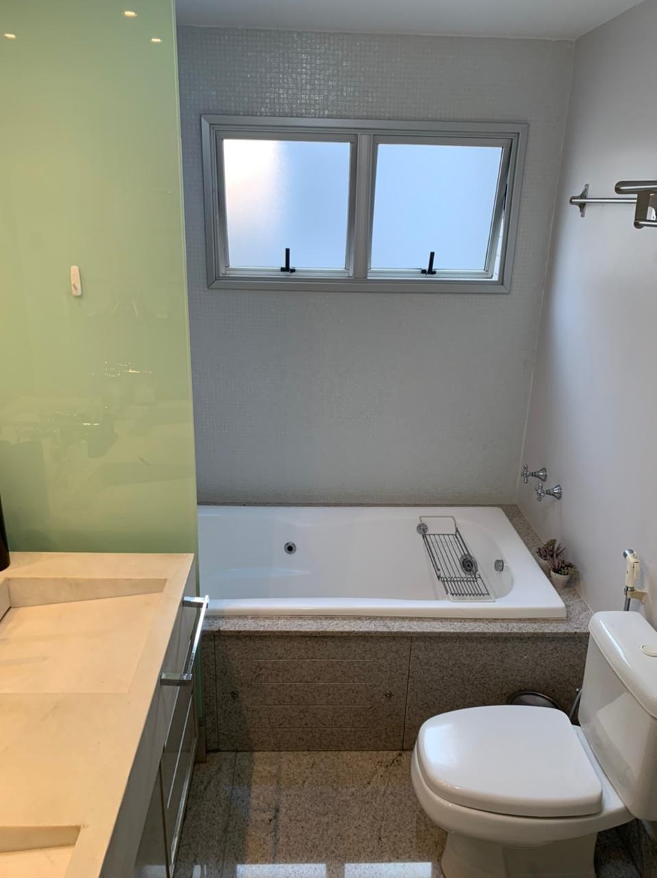 Apartamento à venda com 4 quartos, 150m² - Foto 13