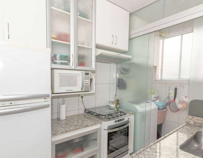 Apartamento à venda com 2 quartos, 44m² - Foto 11