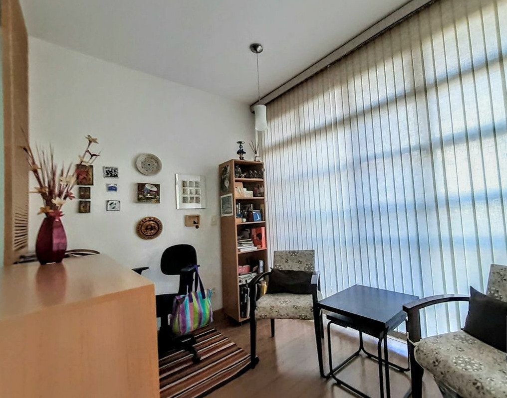 Apartamento à venda com 3 quartos, 110m² - Foto 9