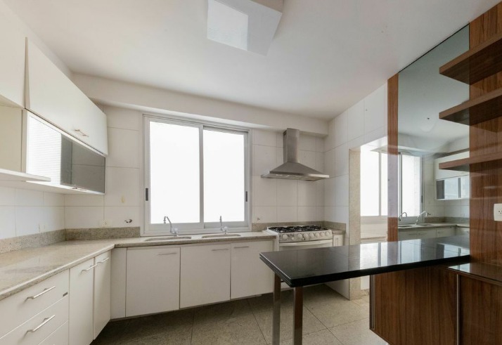 Apartamento à venda com 3 quartos, 105m² - Foto 18