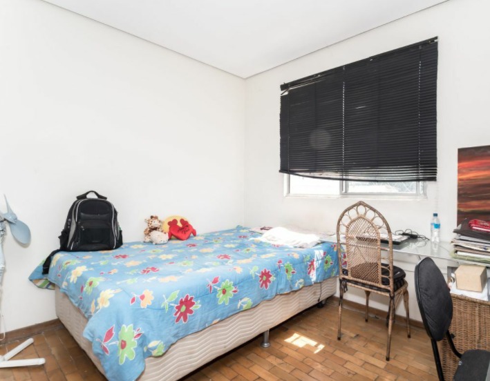 Apartamento à venda com 3 quartos, 142m² - Foto 13