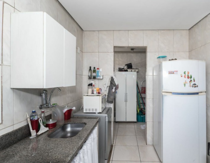 Apartamento à venda com 3 quartos, 142m² - Foto 18