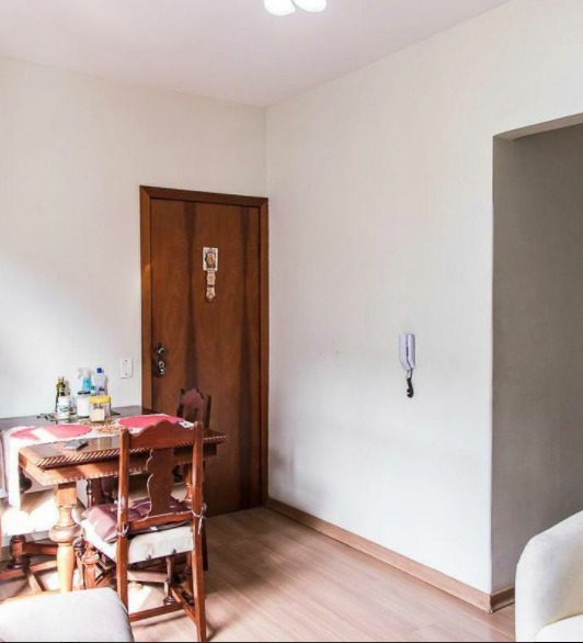 Apartamento à venda com 3 quartos, 60m² - Foto 4