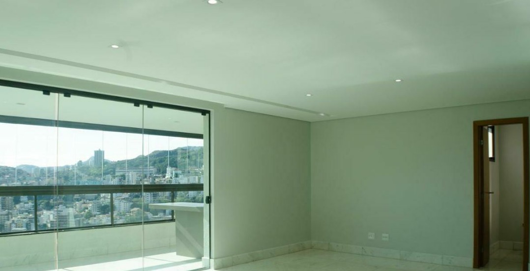 Apartamento à venda com 4 quartos, 215m² - Foto 5